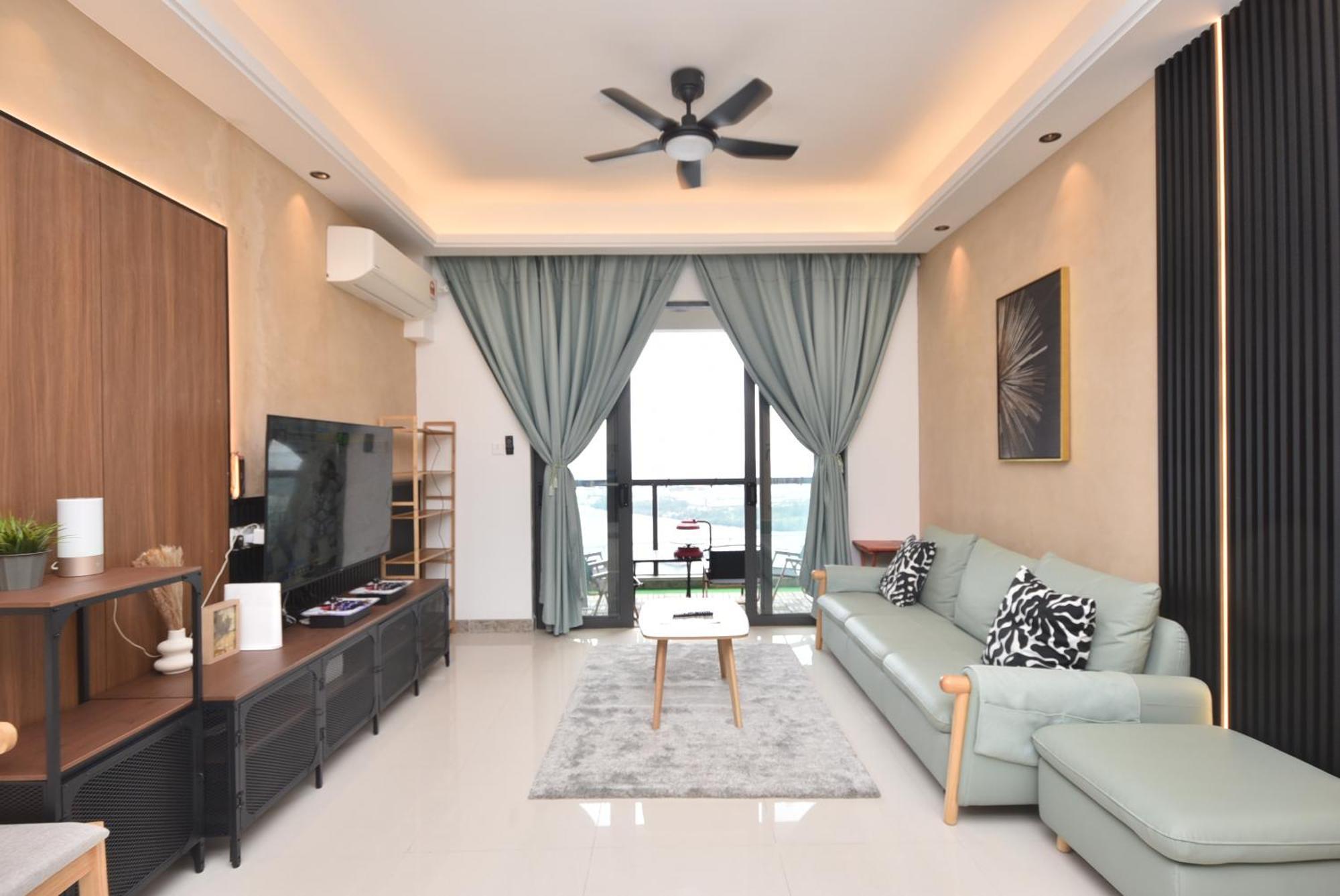 R&f Princess Cove By Nest At *